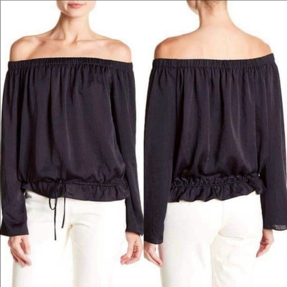 Theory ODETTAH Seersucker Off The Shoulder Top